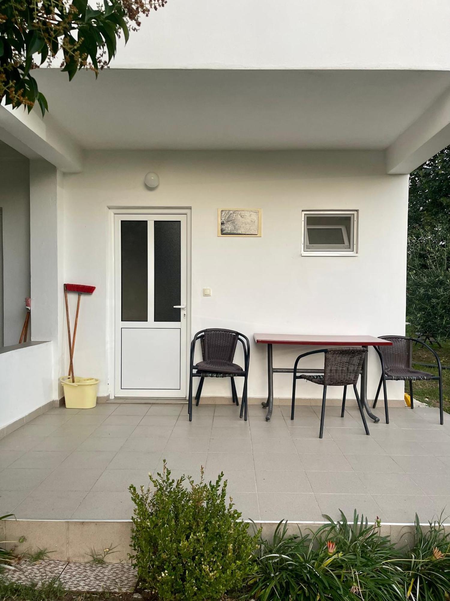 Mar Nero Apartments Bregvija Exterior photo