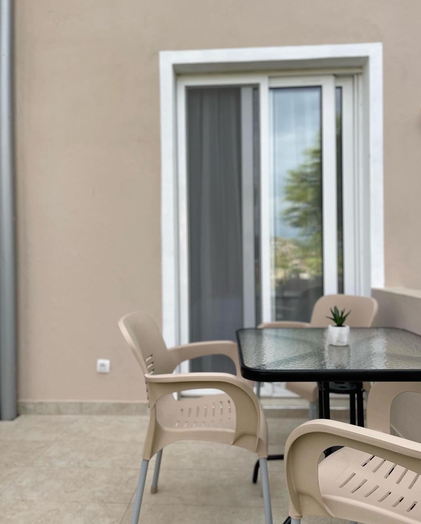 Mar Nero Apartments Bregvija Exterior photo
